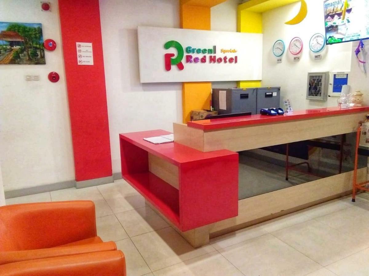 Green Red Hotel Syariah Jombang מראה חיצוני תמונה